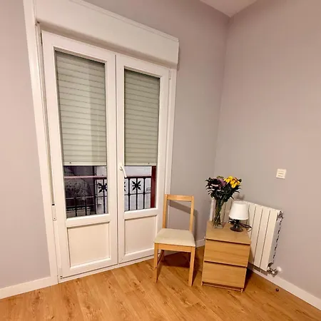 Apartment En Con Zonas Comunes Compartida H4 *