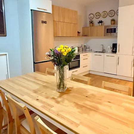 En Con Zonas Comunes Compartida H4 Apartment Bilbao